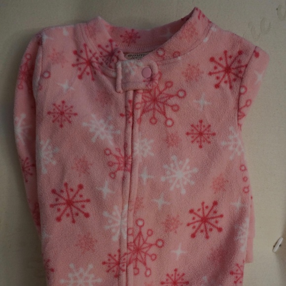 Girls Size 12mos Emma & Jack Pink Fleece 1-piece PJs - Picture 4 of 4